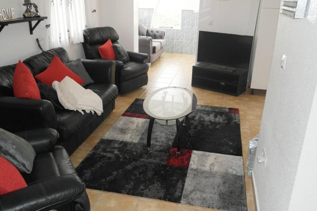شقة Casa Antony سان ميجيل دي ساليناس المظهر الخارجي الصورة